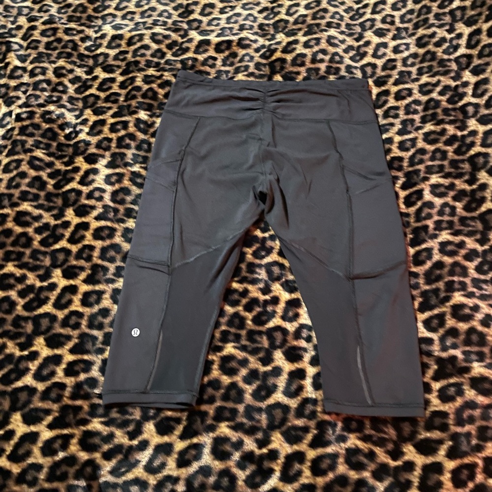 Black Lululemon 3/4 Tights